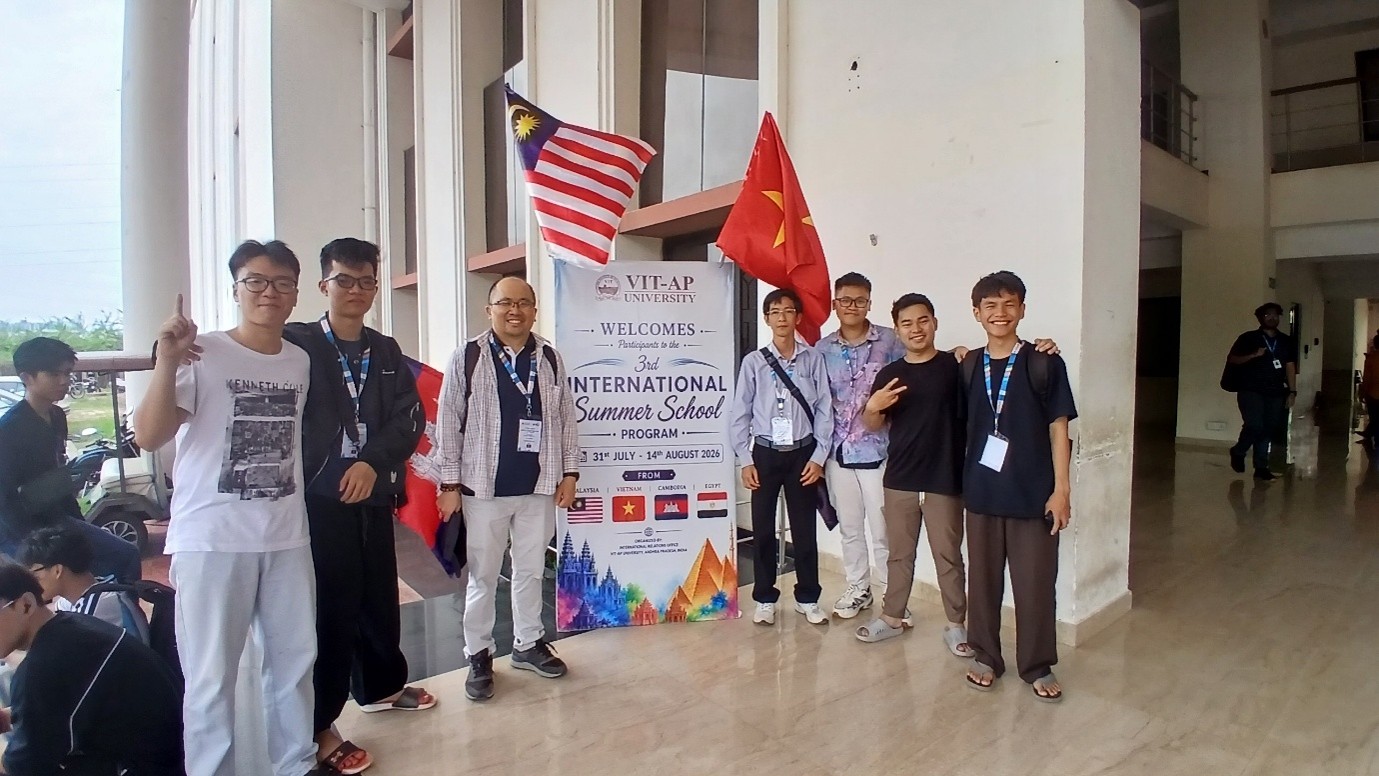 TRẢI NGHIỆM VĂN HÓA ẤN ĐỘ VÀ CHUYÊN ĐỀ ỨNG DỤNG CỦA AI